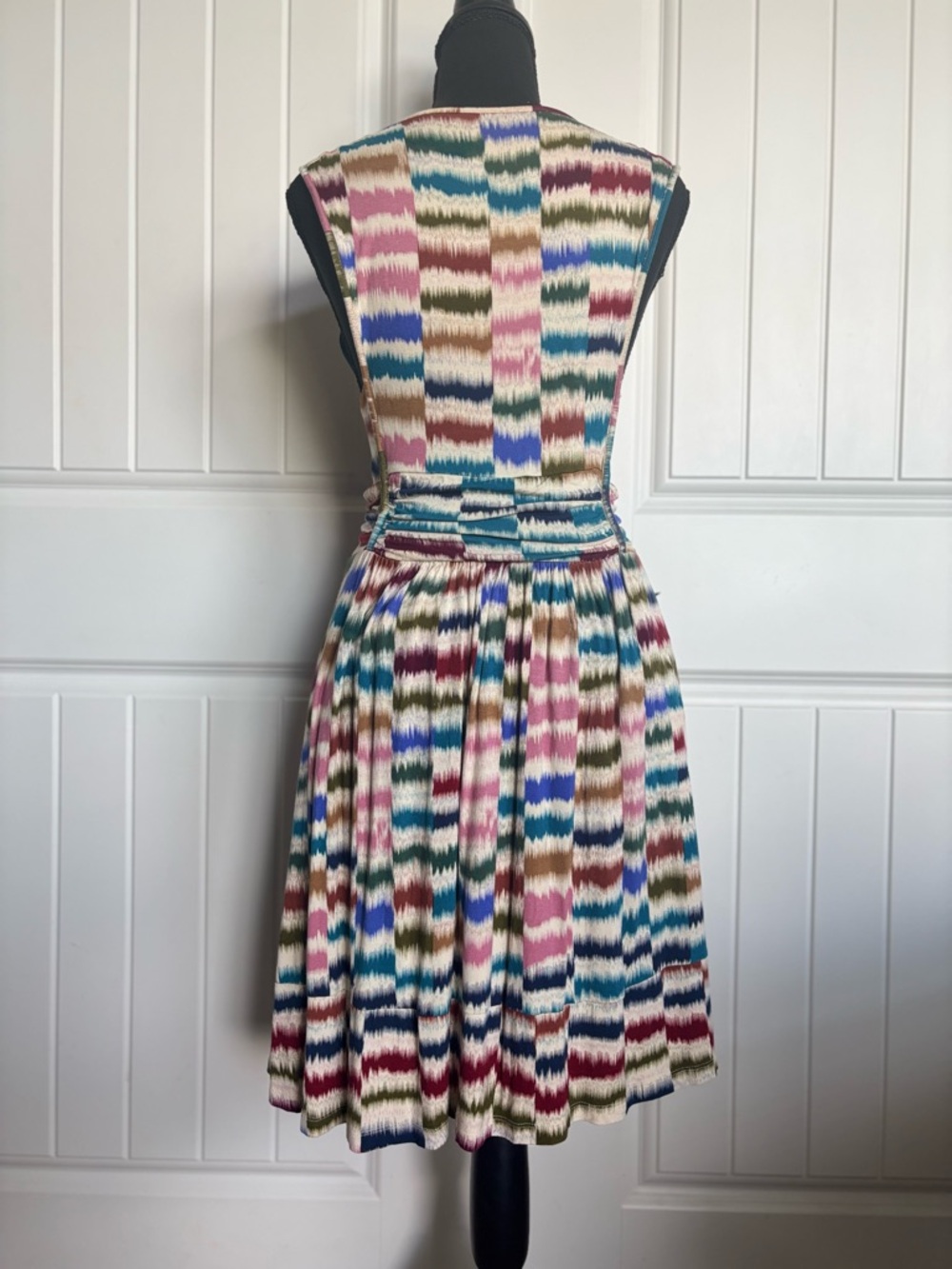 Mauve Multicolor Ikat-Print Midi Dress with Keyhole - Picture 4 of 4